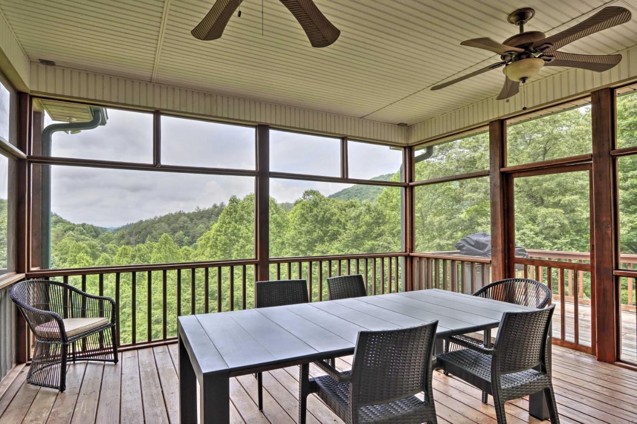 Expansive Home On 16 Acres With Smoky Mountain Views Murphy Eksteriør bilde